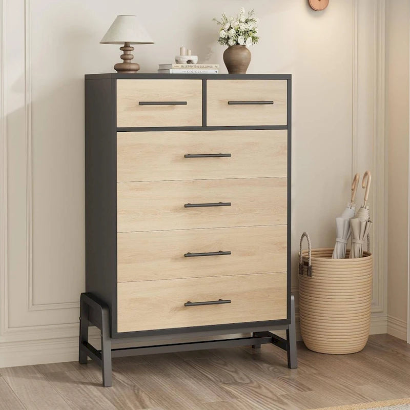 Commode haute 6 tiroirs avec pieds chics, finition bois naturel