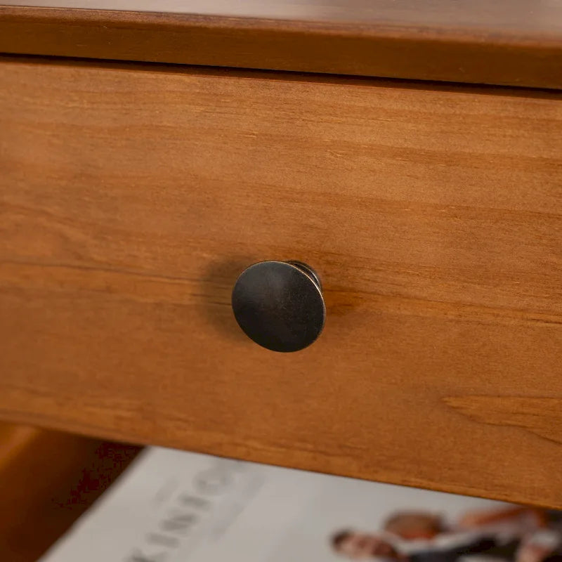 Table de chevet mi-siècle en pin massif avec tiroir et étagère