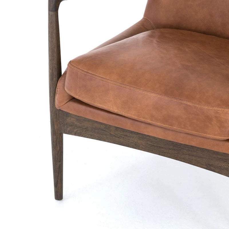 Fauteuil d'appoint moderne du milieu du siècle avec structure en bois sculpté