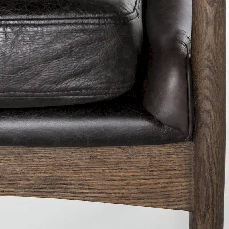 Fauteuil d'appoint moderne du milieu du siècle avec structure en bois sculpté