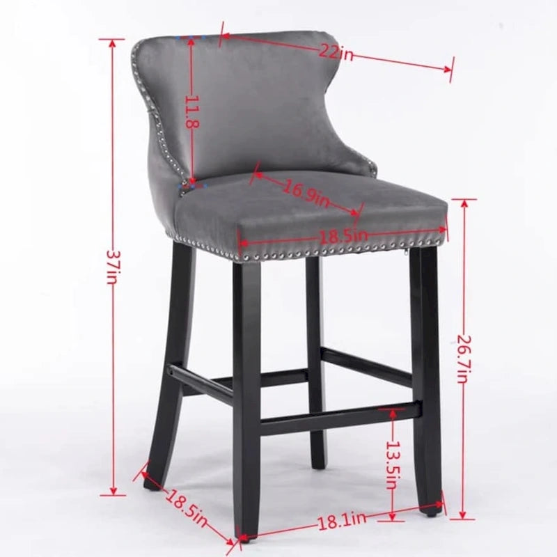 Tabouret de bar à dossier ailé capitonné en velours avec garniture cloutée