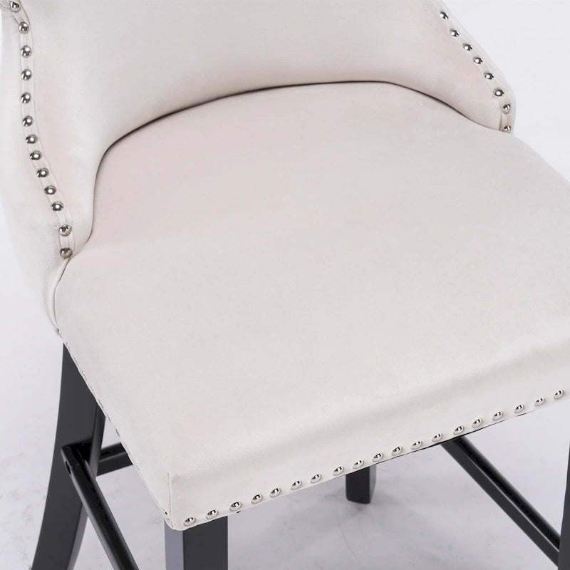 Tabouret de bar à dossier ailé capitonné en velours avec garniture cloutée