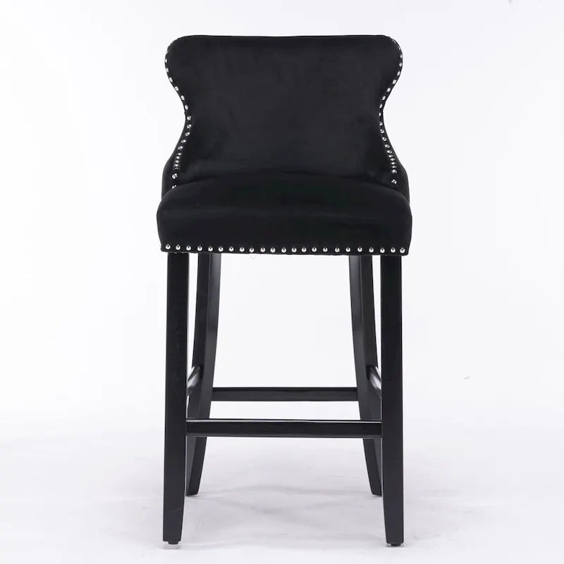Tabouret de bar à dossier ailé capitonné en velours avec garniture cloutée