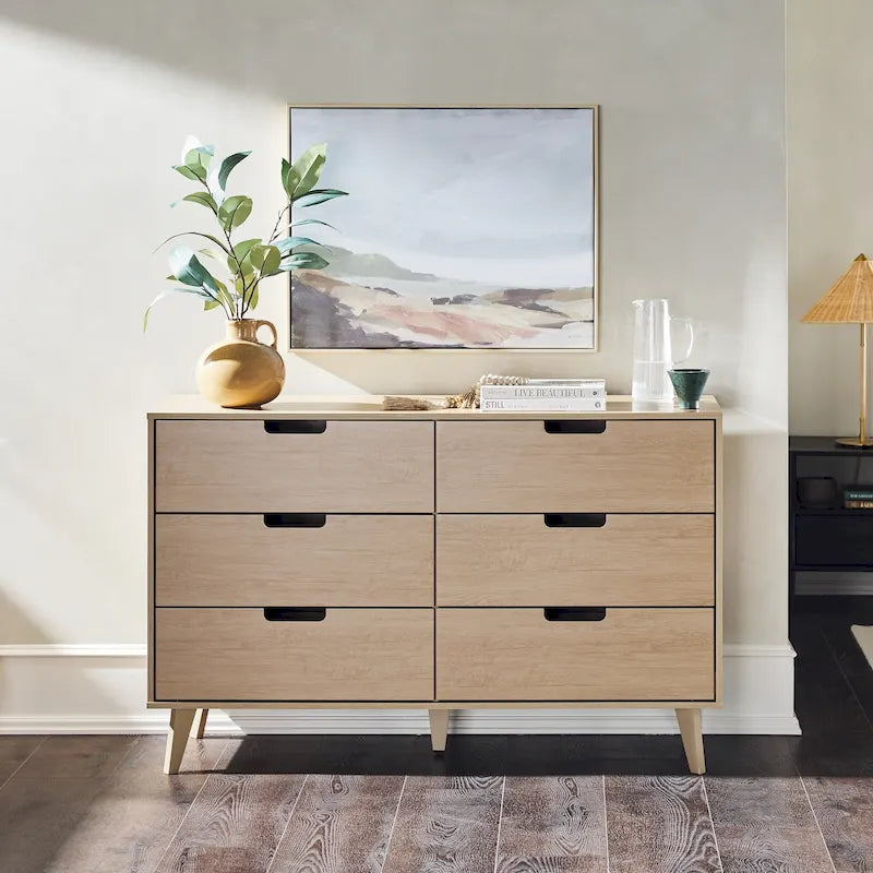 Commode moderne en bois à 6 tiroirs avec pieds inclinés et poignées découpées