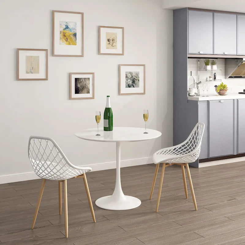 Table à manger ronde de style Mid-Century Modern avec pied tulipe blanc