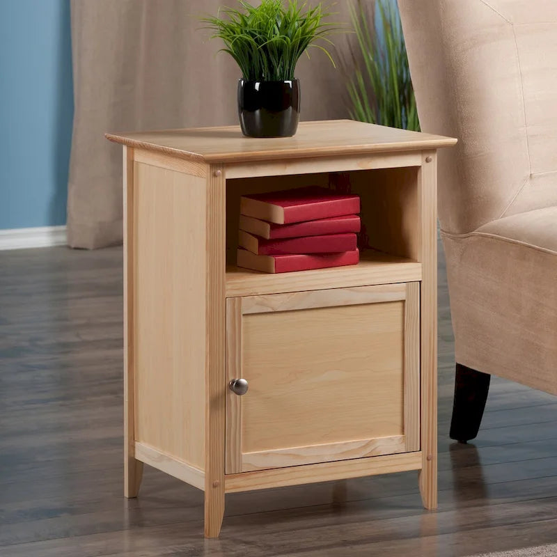 Table d'appoint ou de chevet en bois naturel noir avec porte de rangement
