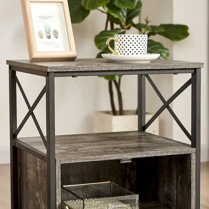 Table de chevet industrielle avec 2 tiroirs en maille et étagère ouverte marron rustique