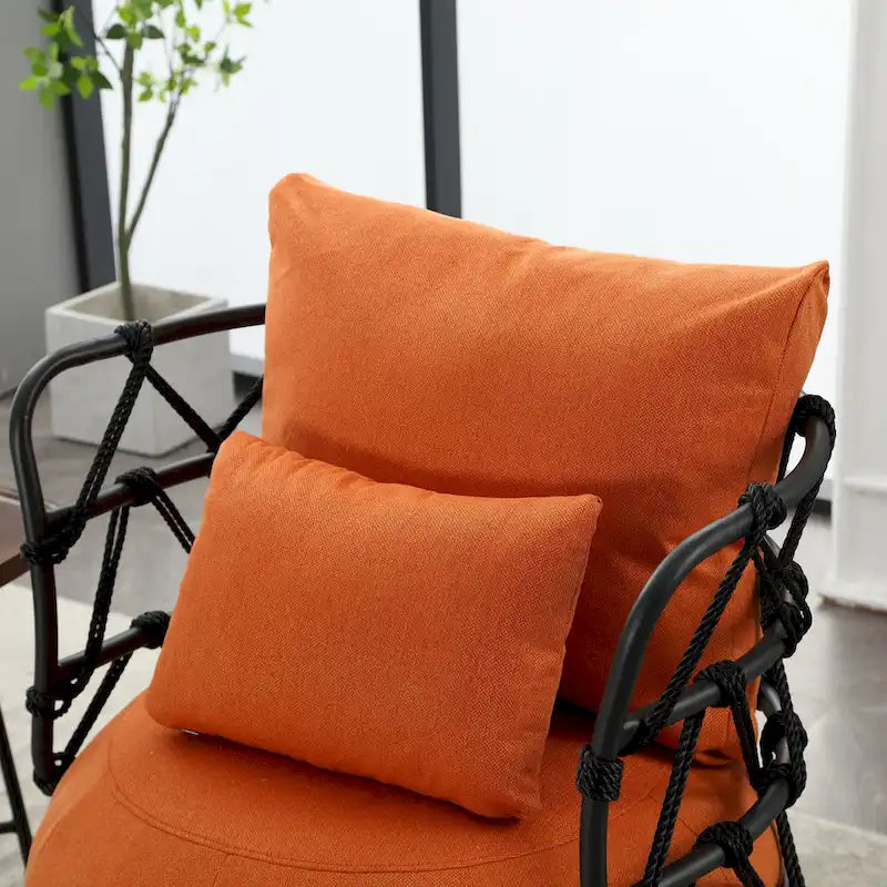 Fauteuil pivotant en lin capitonné avec pied en métal Plusieurs coloris